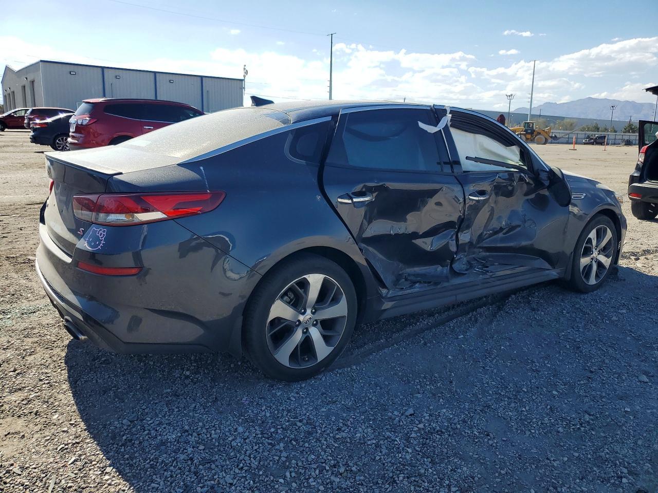 2019 Kia Optima S - Image 3