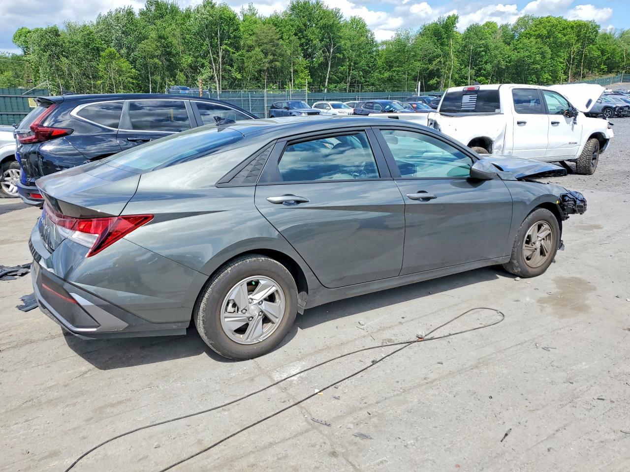 2026 Hyundai Elantra Se - Фото 3