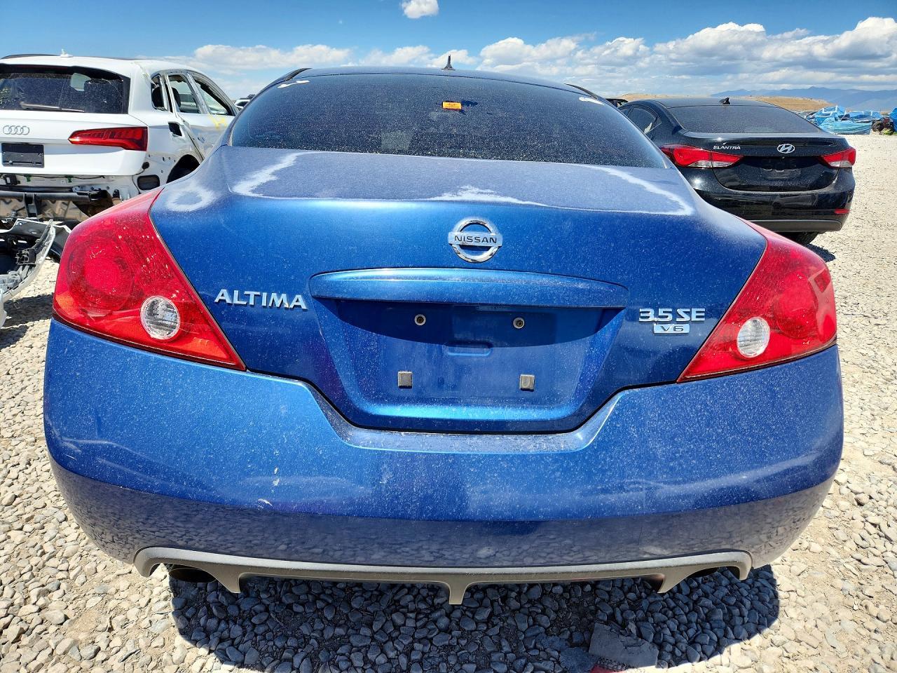 2008 Nissan Altima 3.5Se - Фото 6