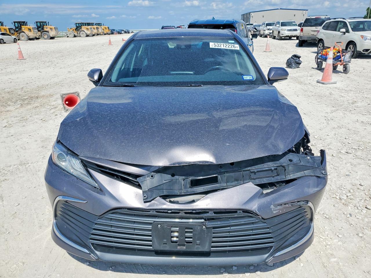 2023 Toyota Camry Xle - Image 5