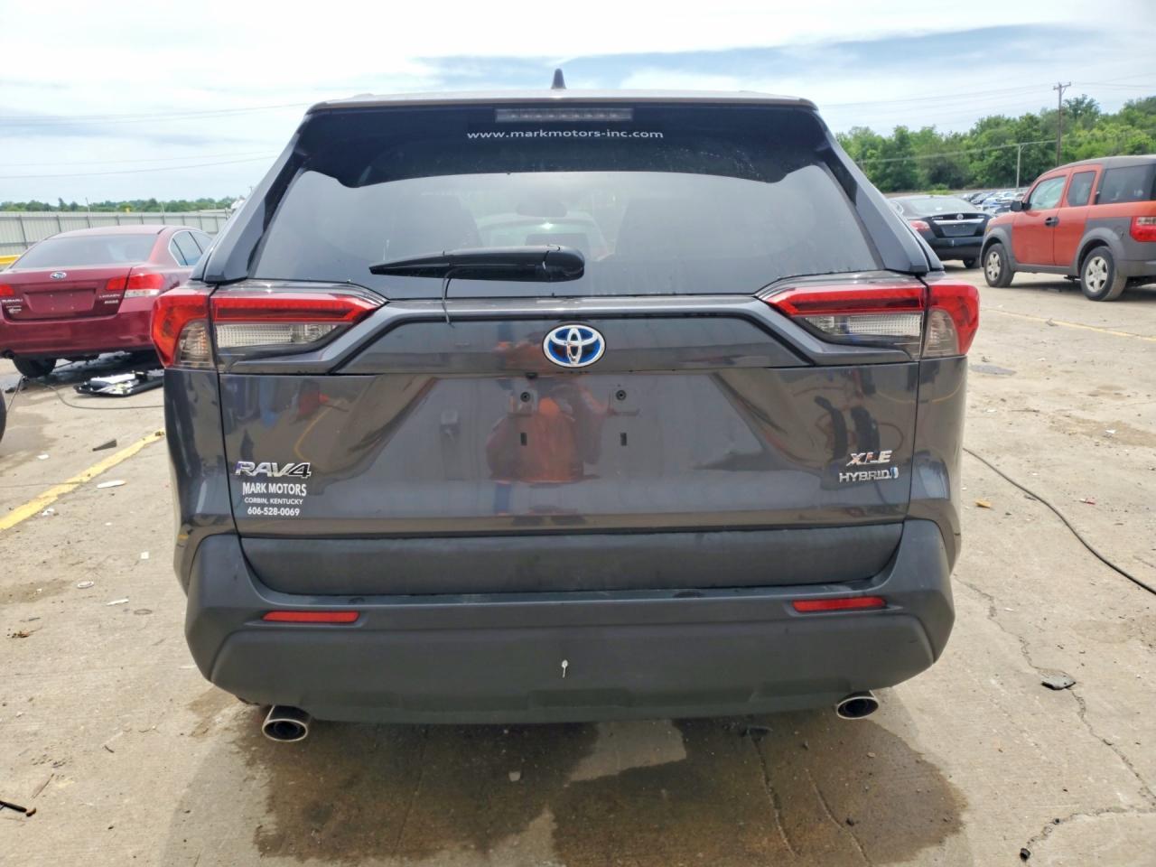 2020 Toyota Rav4 Hybrid Xle - Фото 6