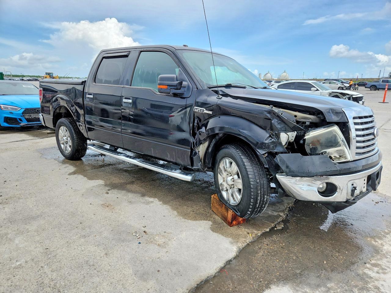 2010 Ford F150 Supercrew - Image 4