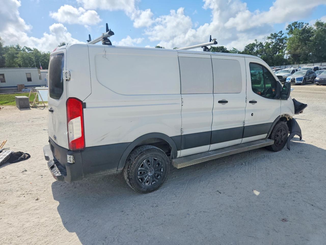 2016 Ford Transit T-250 - Фото 3