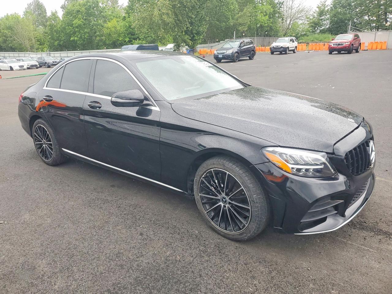 2019 Mercedes-Benz C 300 - Фото 4