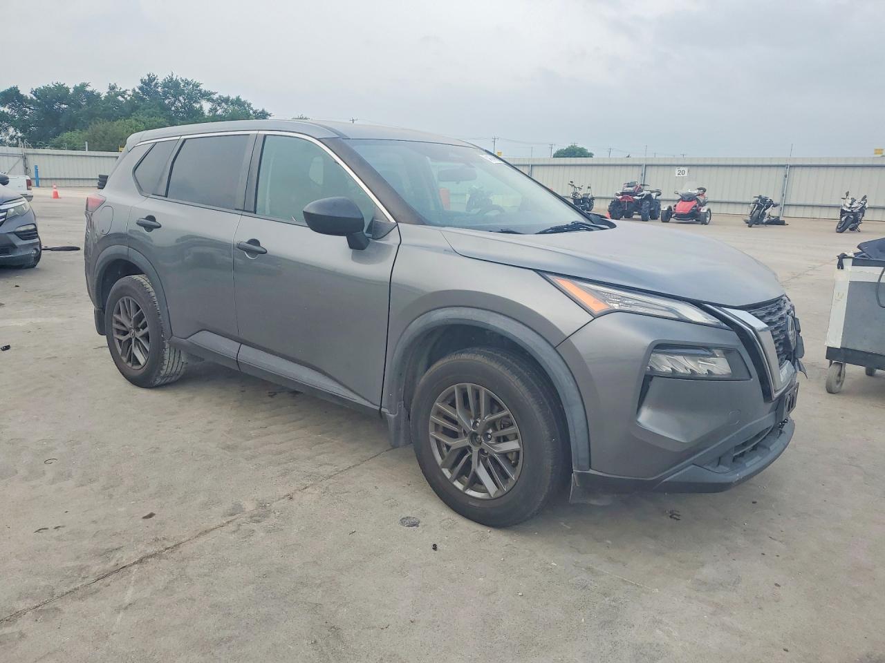 2021 Nissan Rogue S - Image 4