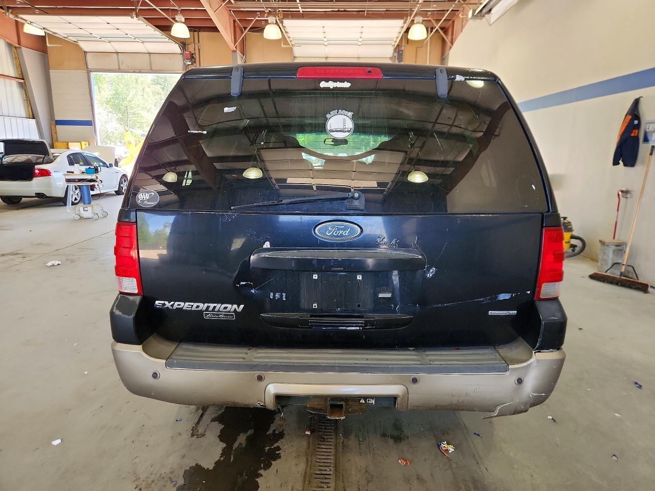 2004 Ford Expedition - Фото 6