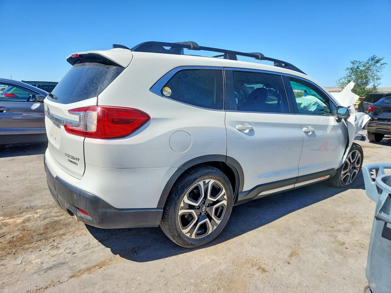 2023 Subaru Ascent Touring - Image 3