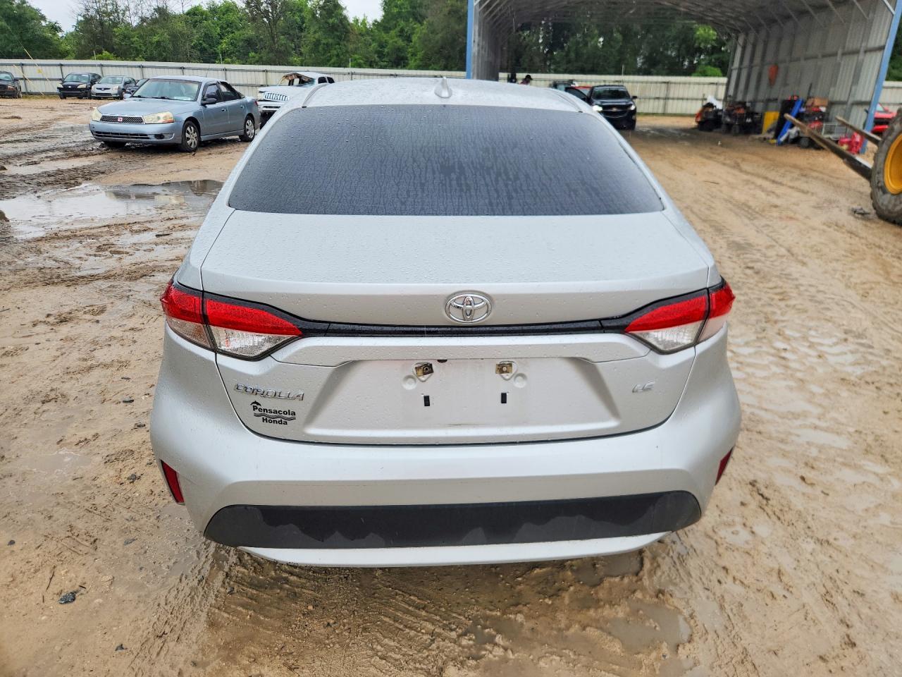 2022 Toyota Corolla Le - Image 6
