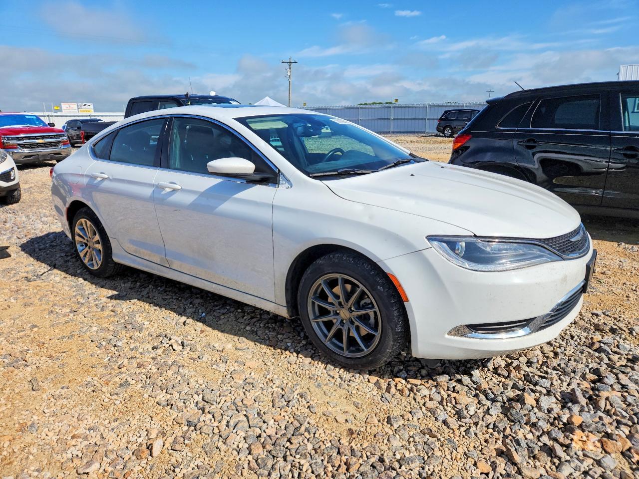 2016 Chrysler 200 Limited - Фото 4