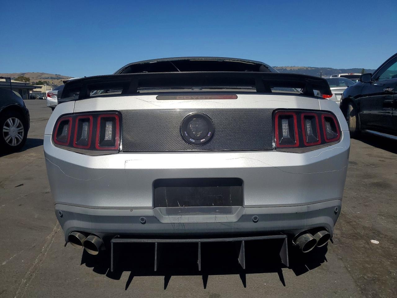 2012 Ford Mustang Gt - Image 6