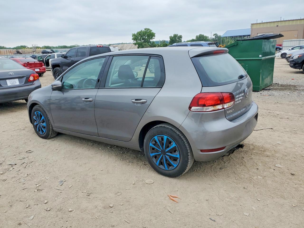 2012 Volkswagen Golf - Фото 2