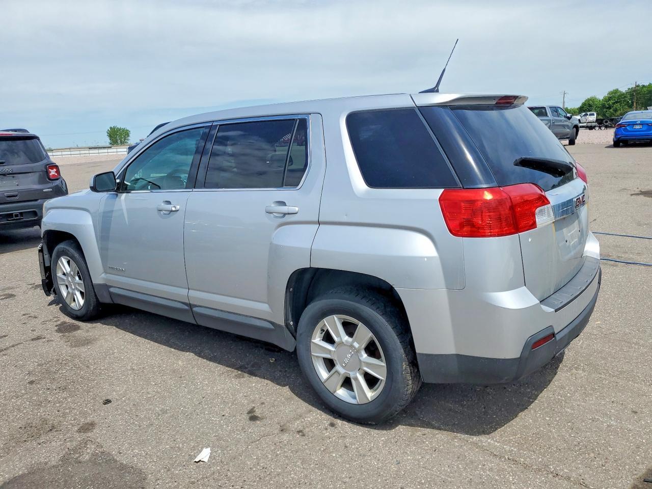 2010 GMC Terrain Sle - Фото 2