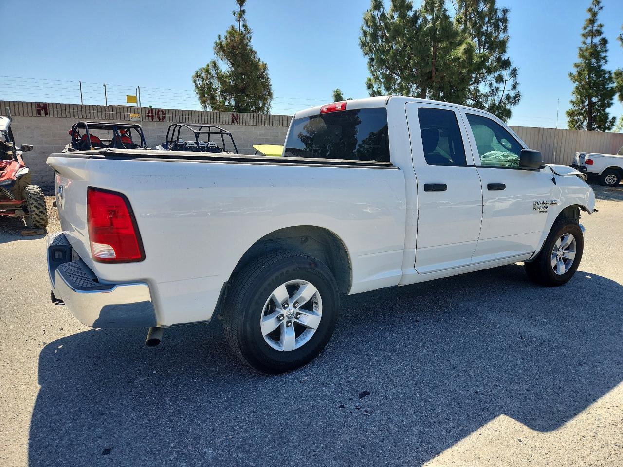 2022 Ram 1500 Classic Tradesman - Фото 3