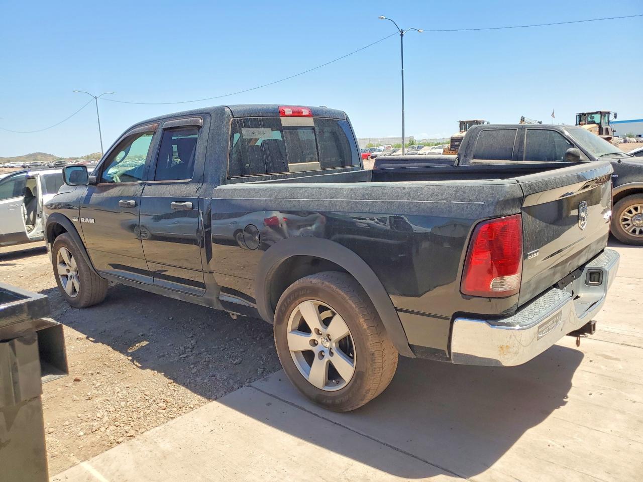 2009 Dodge Ram 1500 - Фото 2