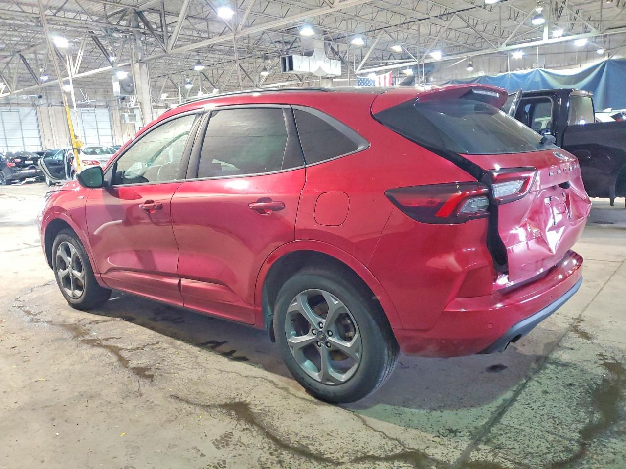 2024 Ford Escape St Line - Image 2