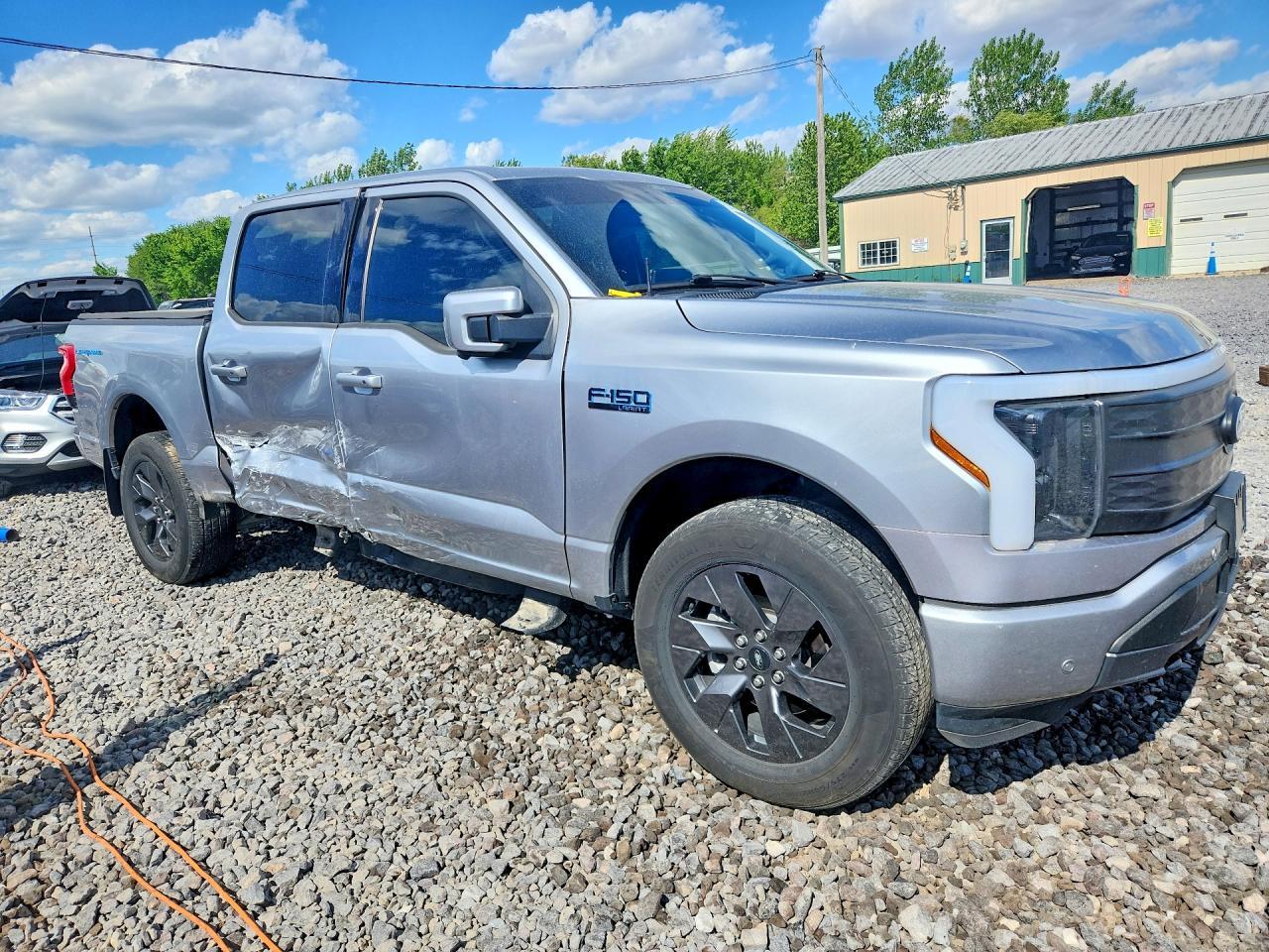 2024 Ford F150 Lightning Lariat - Фото 4