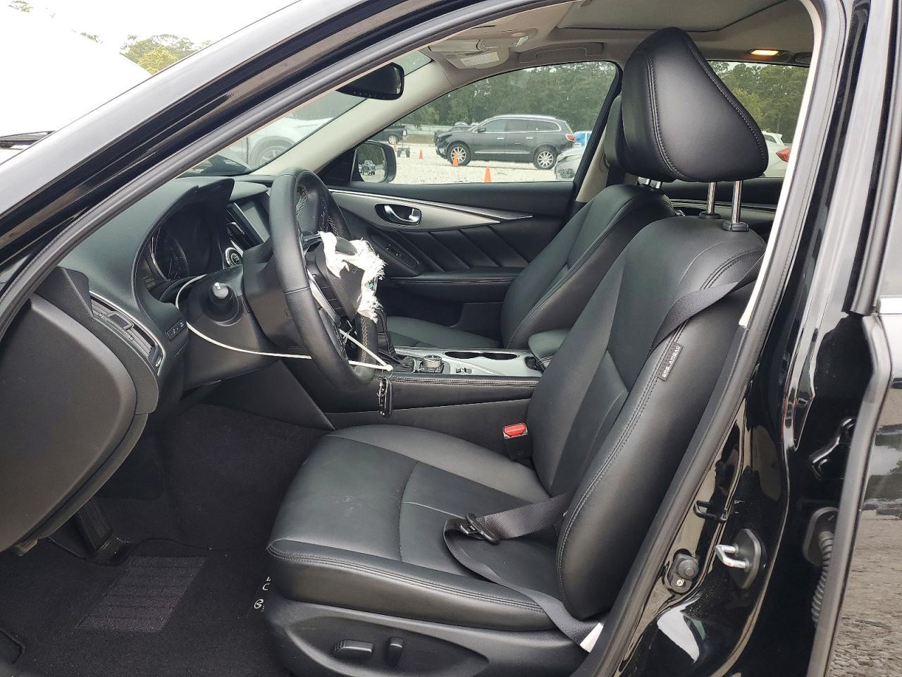 2021 Infiniti Q50 Luxe - Image 7