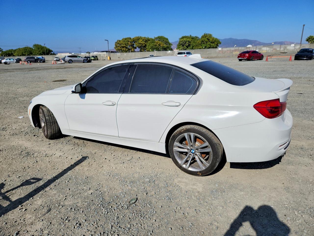 2016 BMW 328 I Sulev - Фото 2