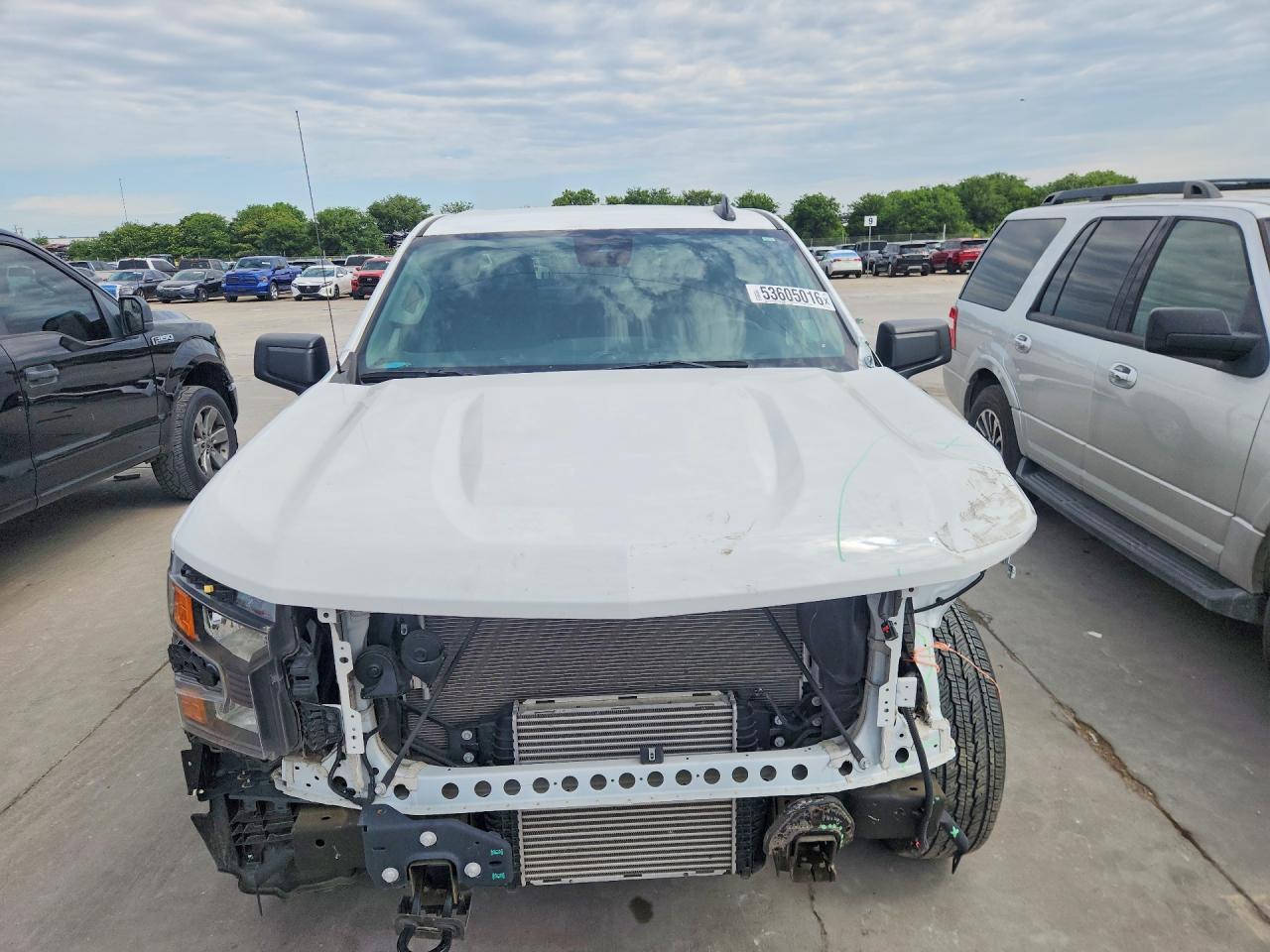 2024 Chevrolet Silverado C1500 - Фото 5