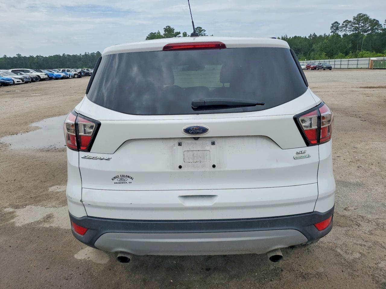 2017 Ford Escape Se - Фото 6