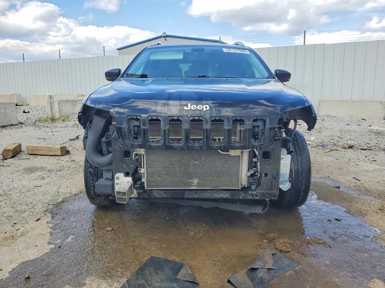 2019 Jeep Cherokee Limited - Image 5