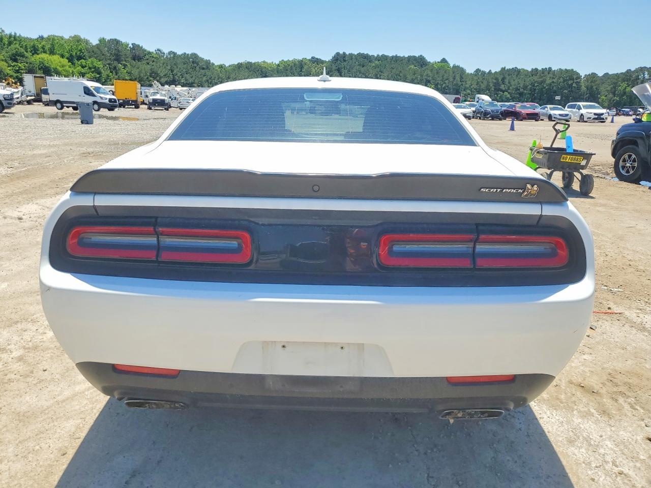 2022 Dodge Challenger R - Image 6