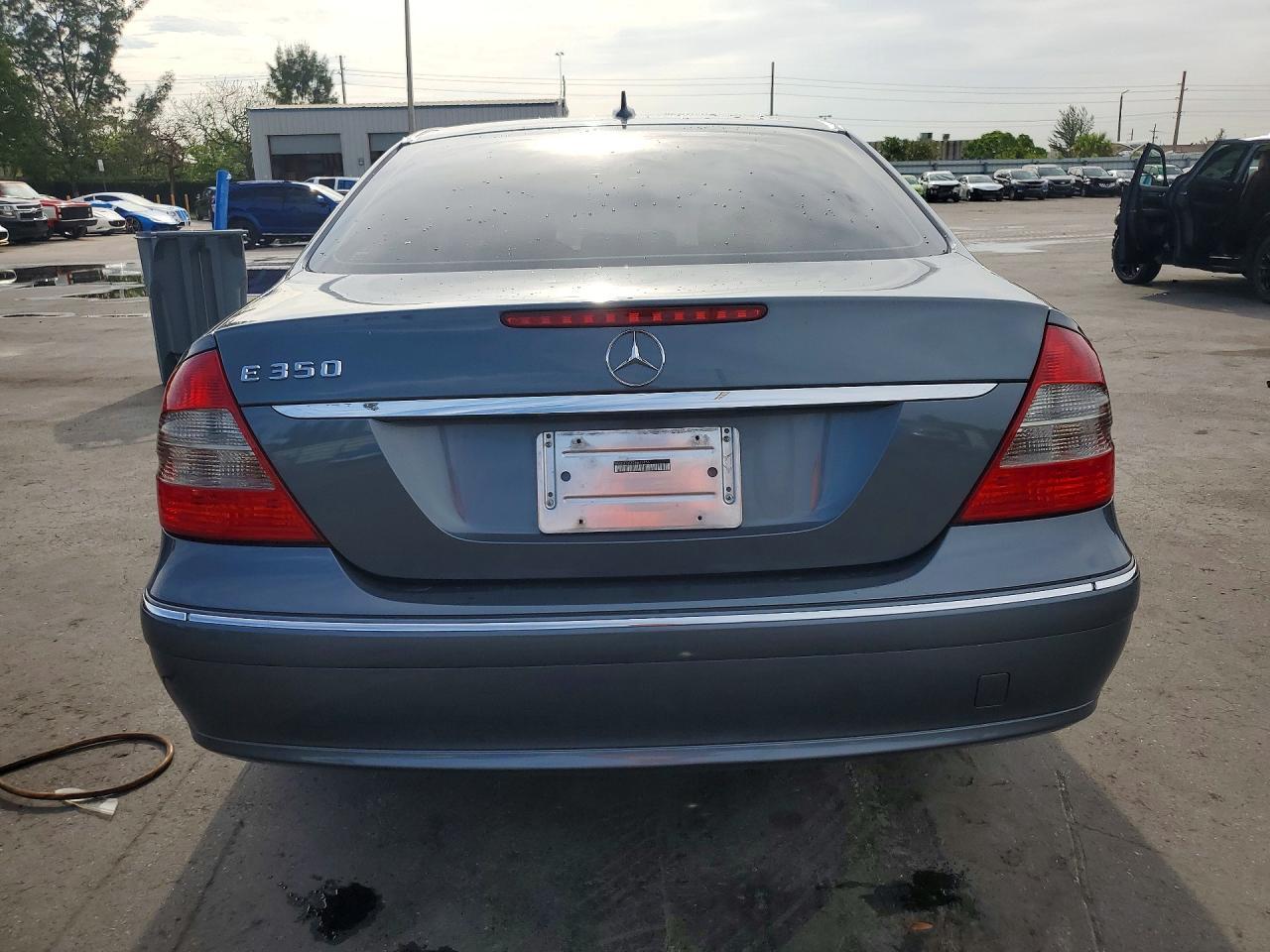 2008 Mercedes-Benz E 350 - Image 6