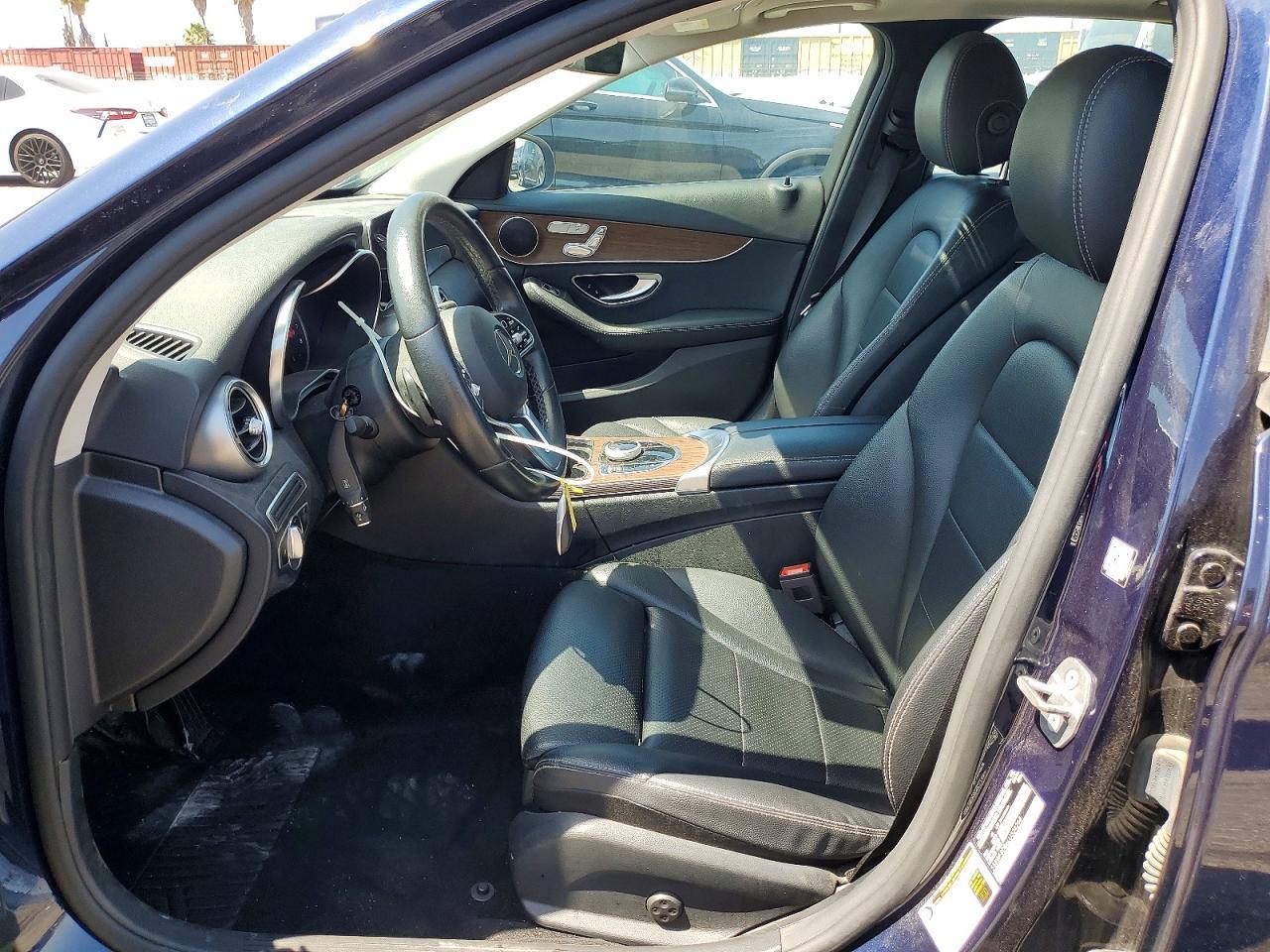 2020 Mercedes-Benz C 300 - Фото 7
