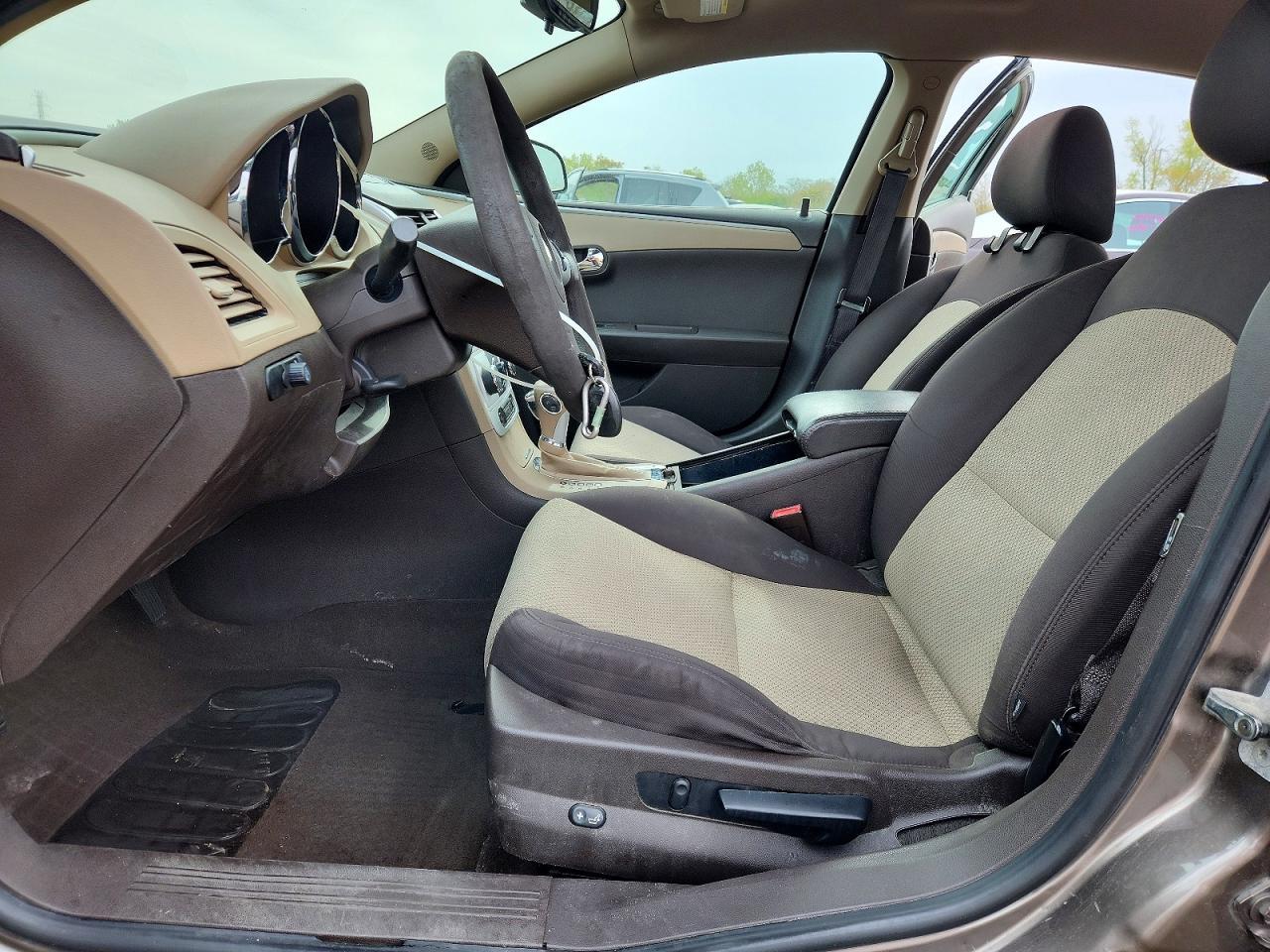 2011 Chevrolet Malibu Ls - Image 7