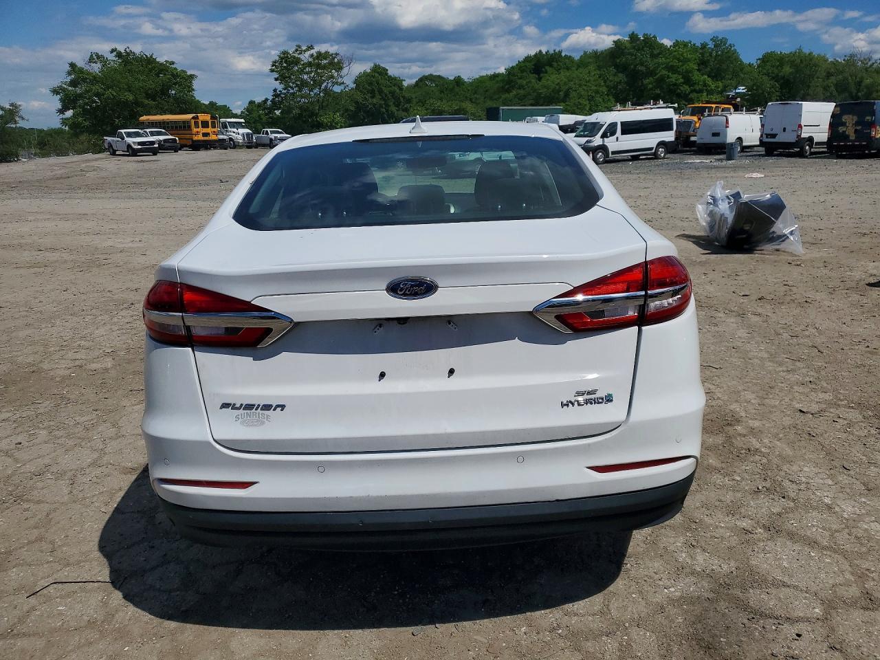 2019 Ford Fusion Se - Фото 6