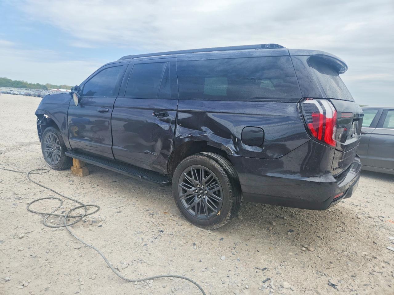 2026 Ford Expedition Max Platinum - Фото 2