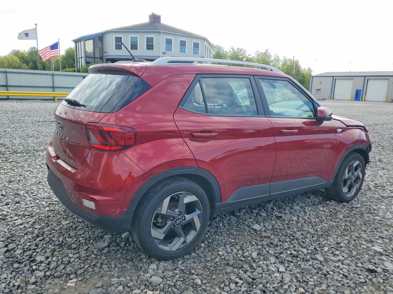 2024 Hyundai Venue Sel - Фото 3