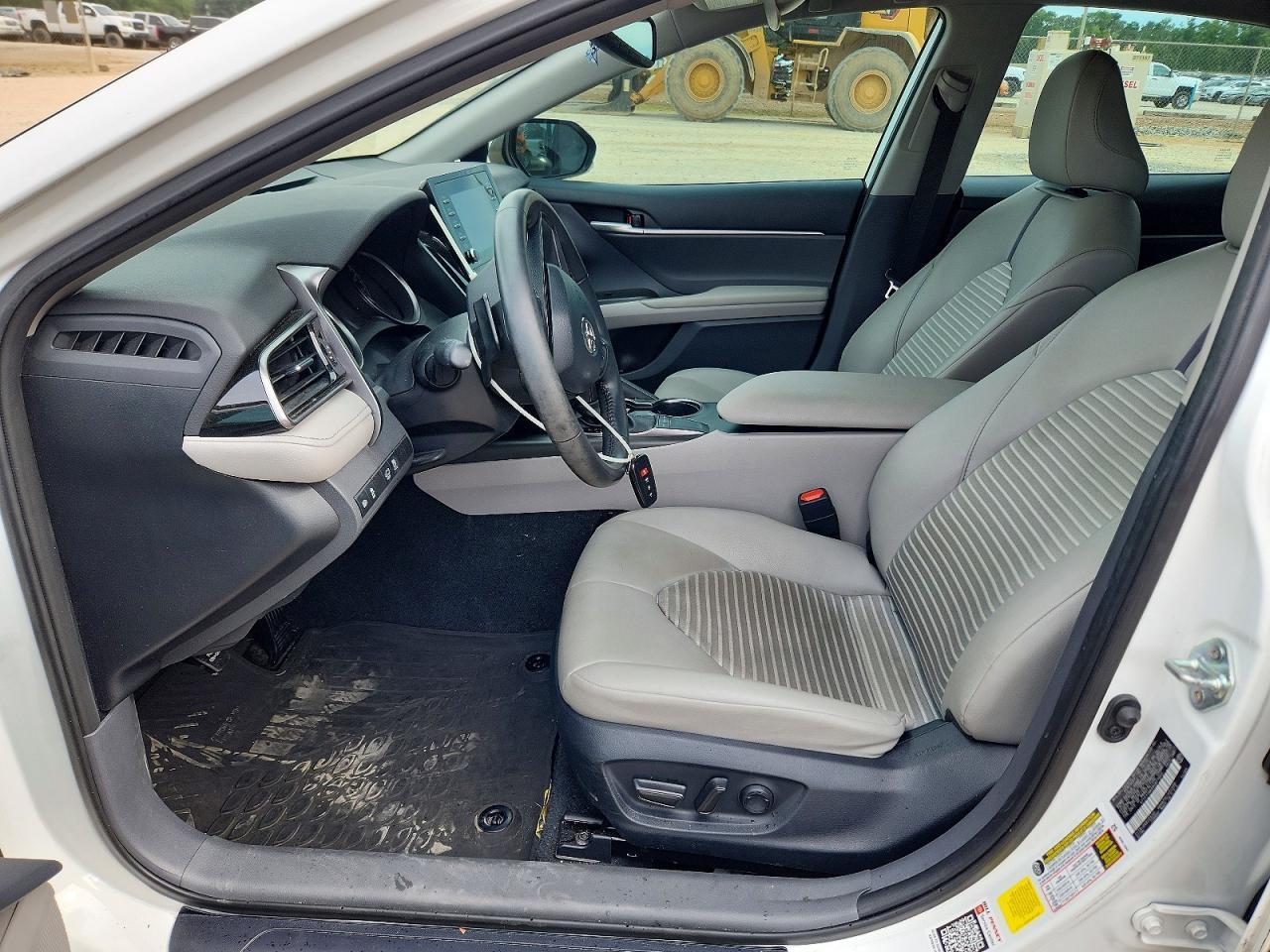 2024 Toyota Camry Se - Фото 7