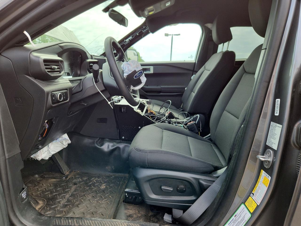 2023 Ford Explorer Police Interceptor - Image 7