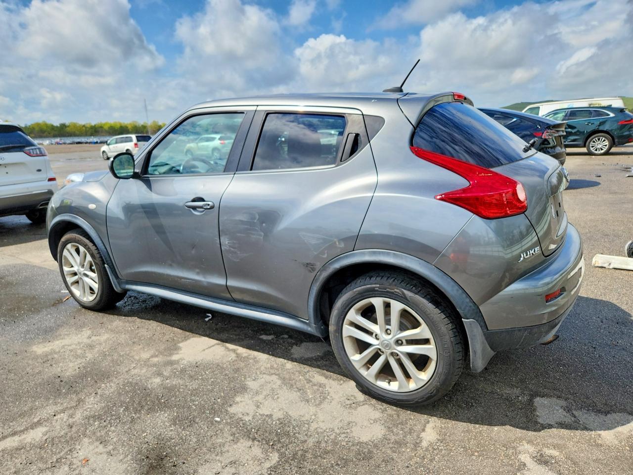 2012 Nissan Juke S - Фото 2