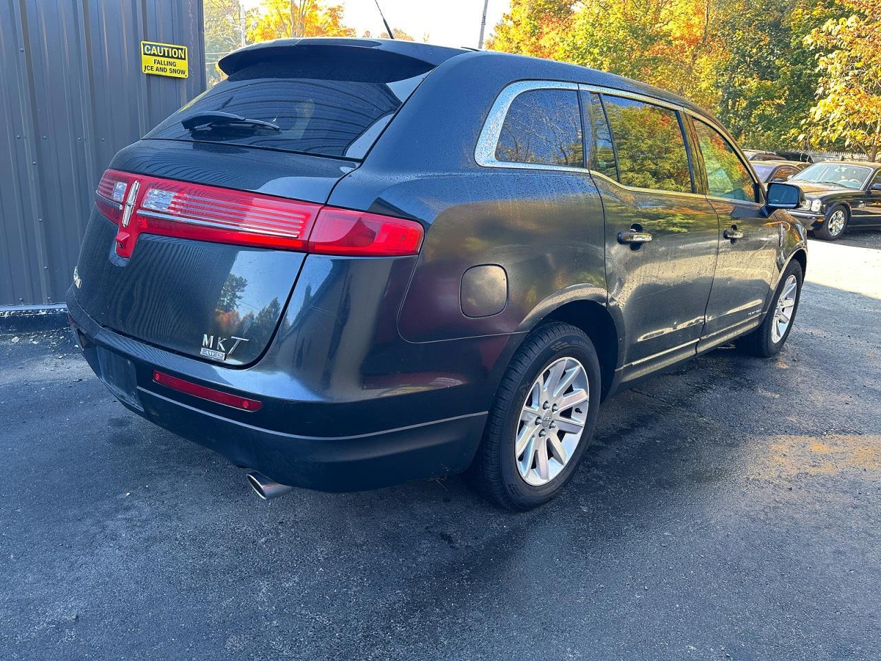 2014 Lincoln Mkt - Фото 4