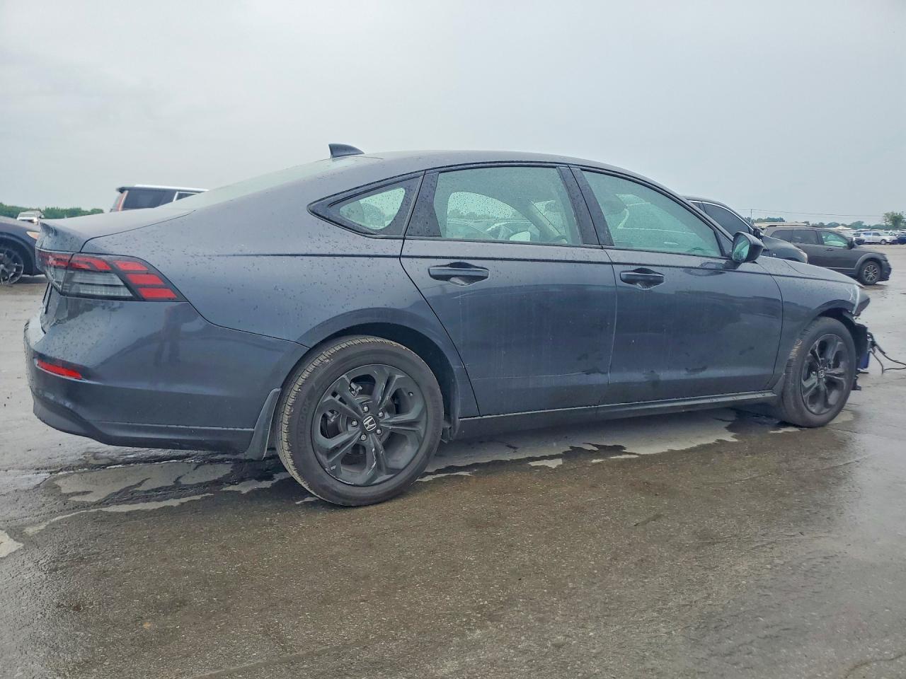 2025 Honda Accord Se - Image 3