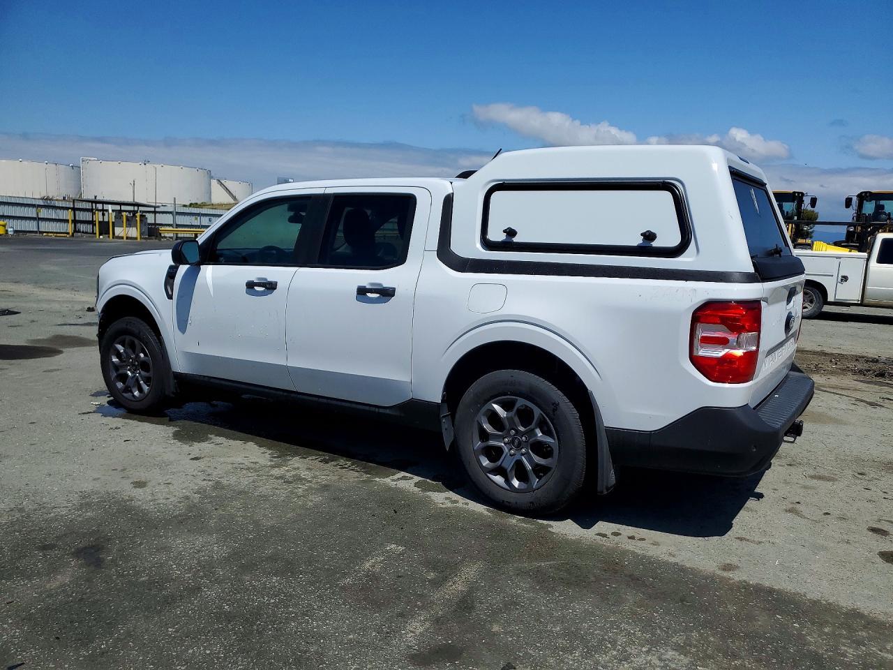 2025 Ford Maverick Xlt - Image 2