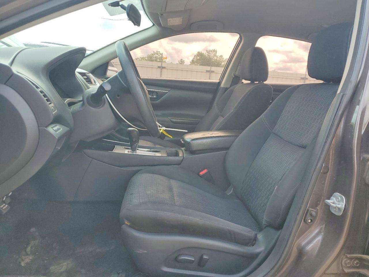 2017 Nissan Altima 2.5 S - Фото 7