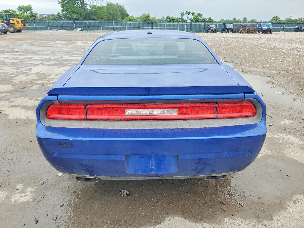 2012 Dodge Challenger R - Image 6