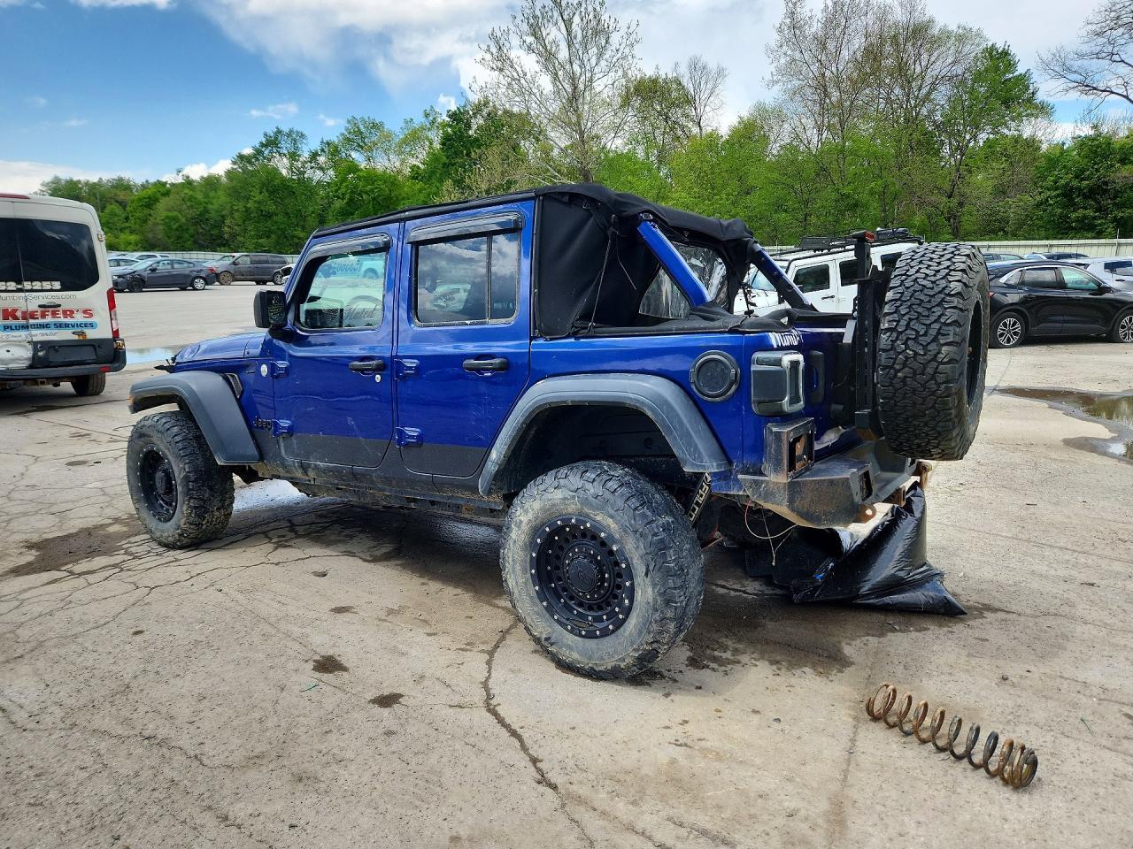 2018 Jeep Wrangler Unlimited Sport - Image 2