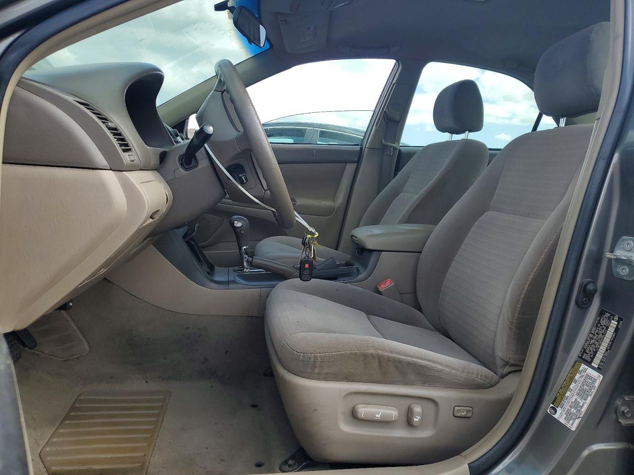 2005 Toyota Camry Le - Фото 7