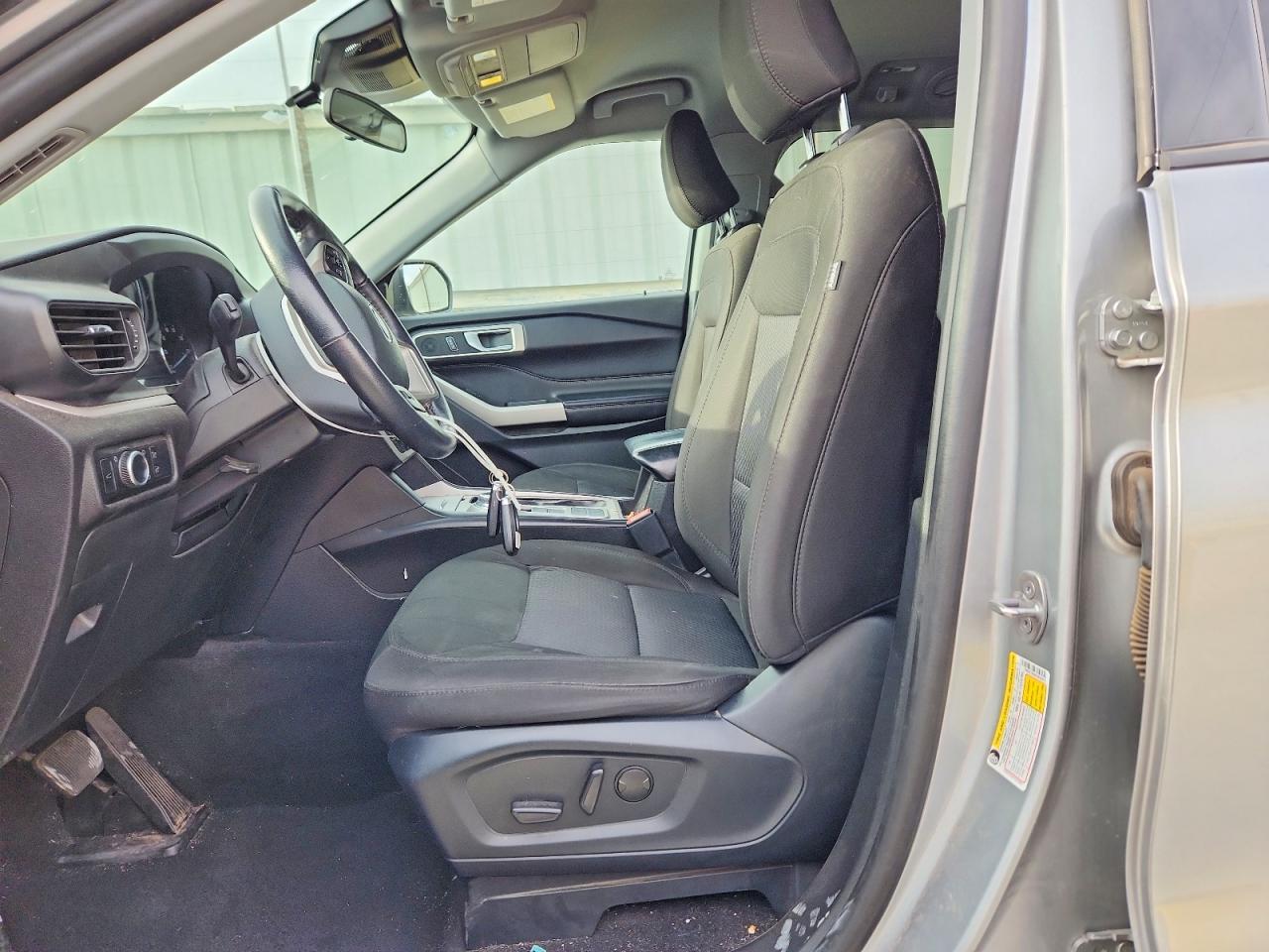 2023 Ford Explorer Xlt - Фото 7