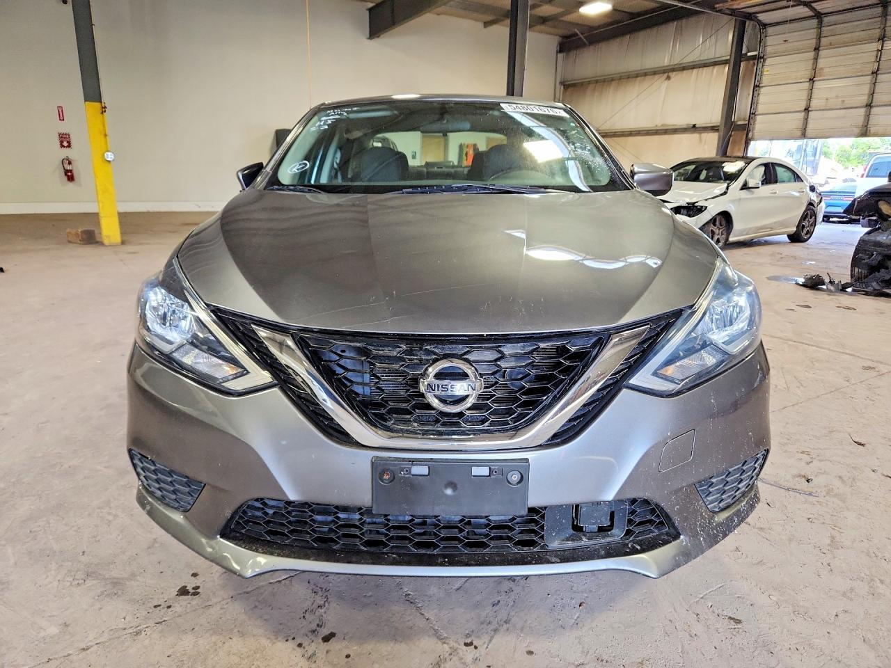 2018 Nissan Sentra Sv - Фото 5