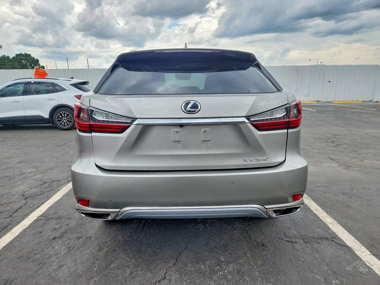 2022 Lexus Rx 350 - Image 6