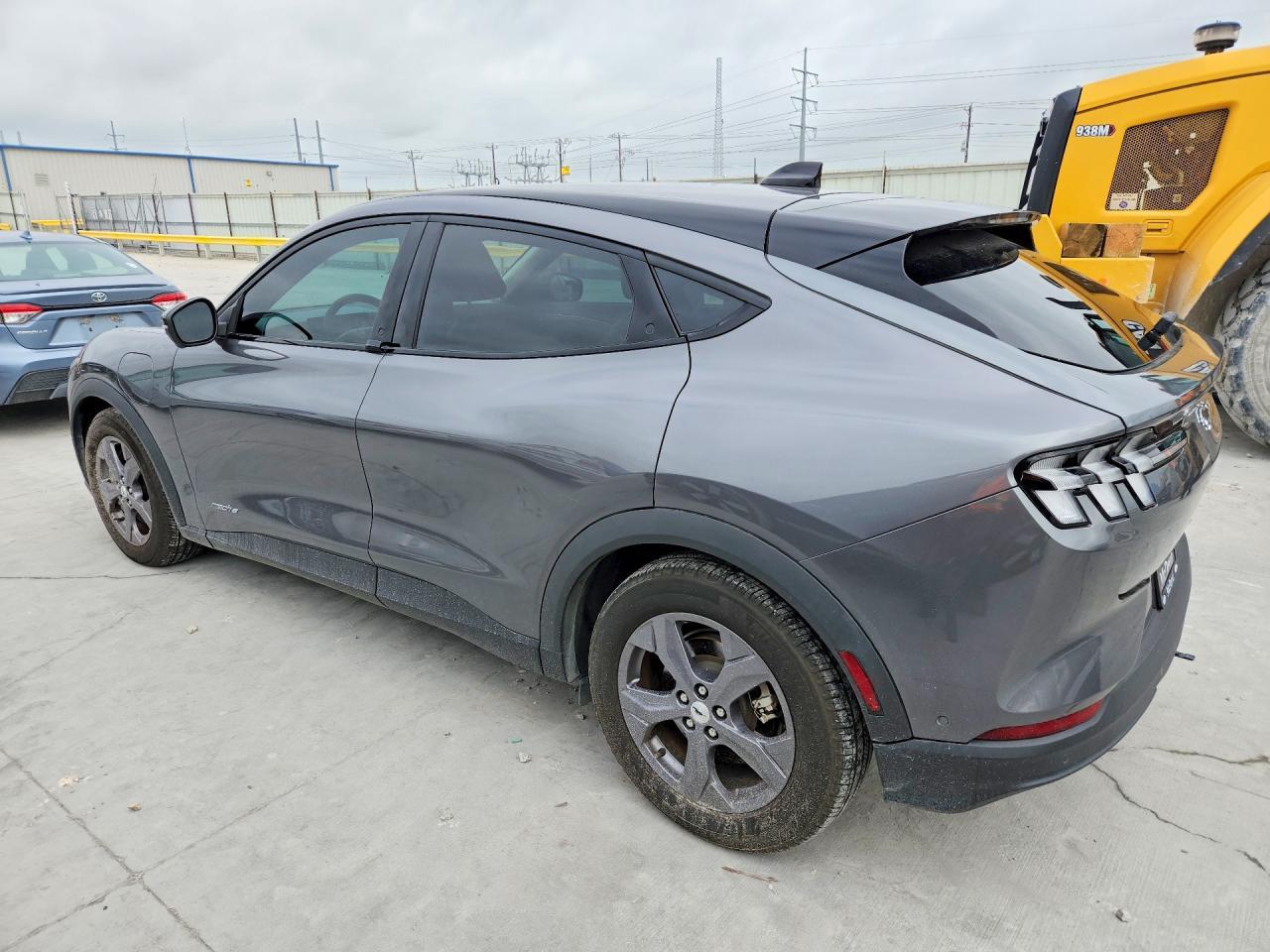 2023 Ford Mustang Mach-E Select - Фото 2
