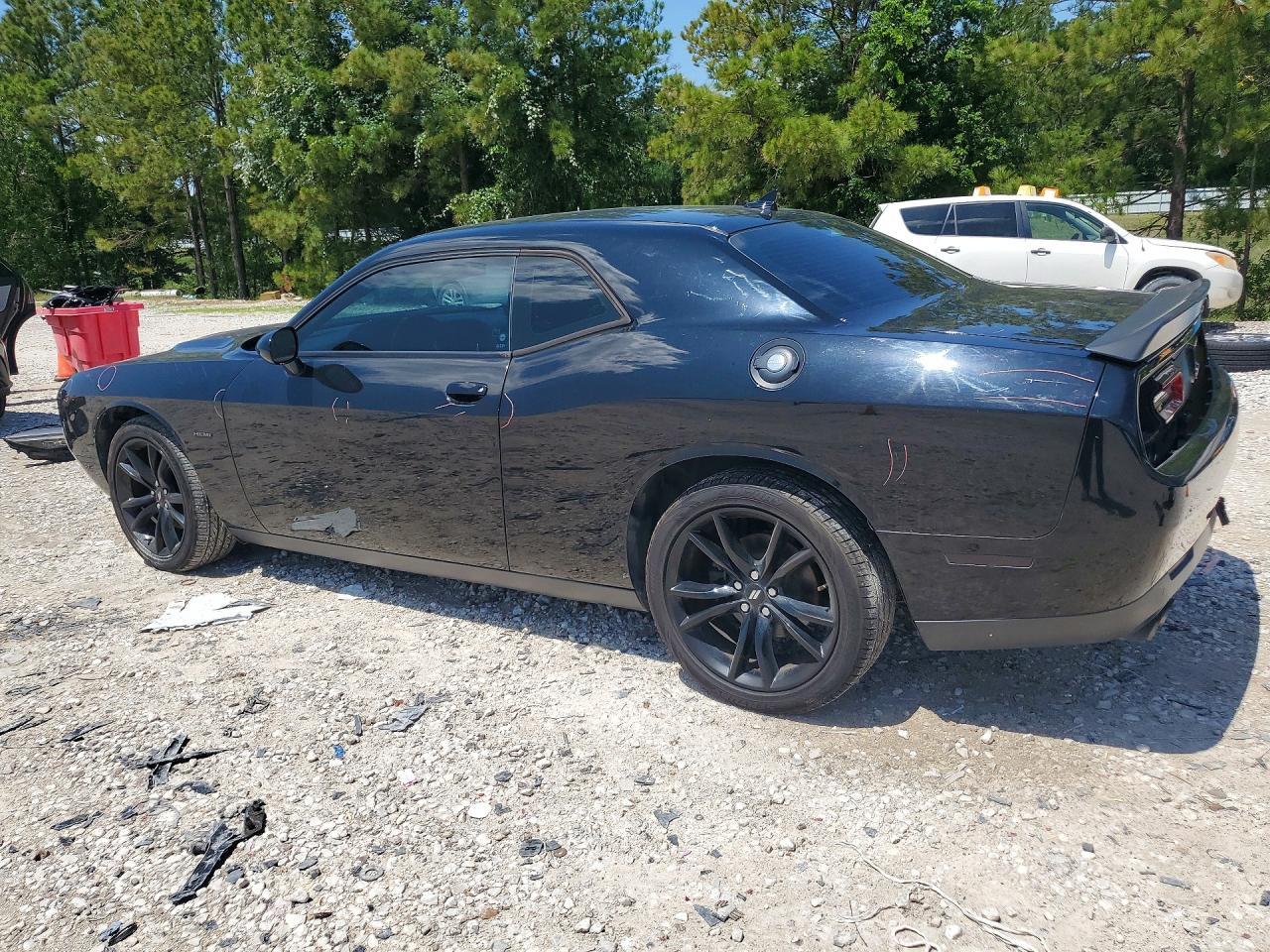 2018 Dodge Challenger R - Image 2
