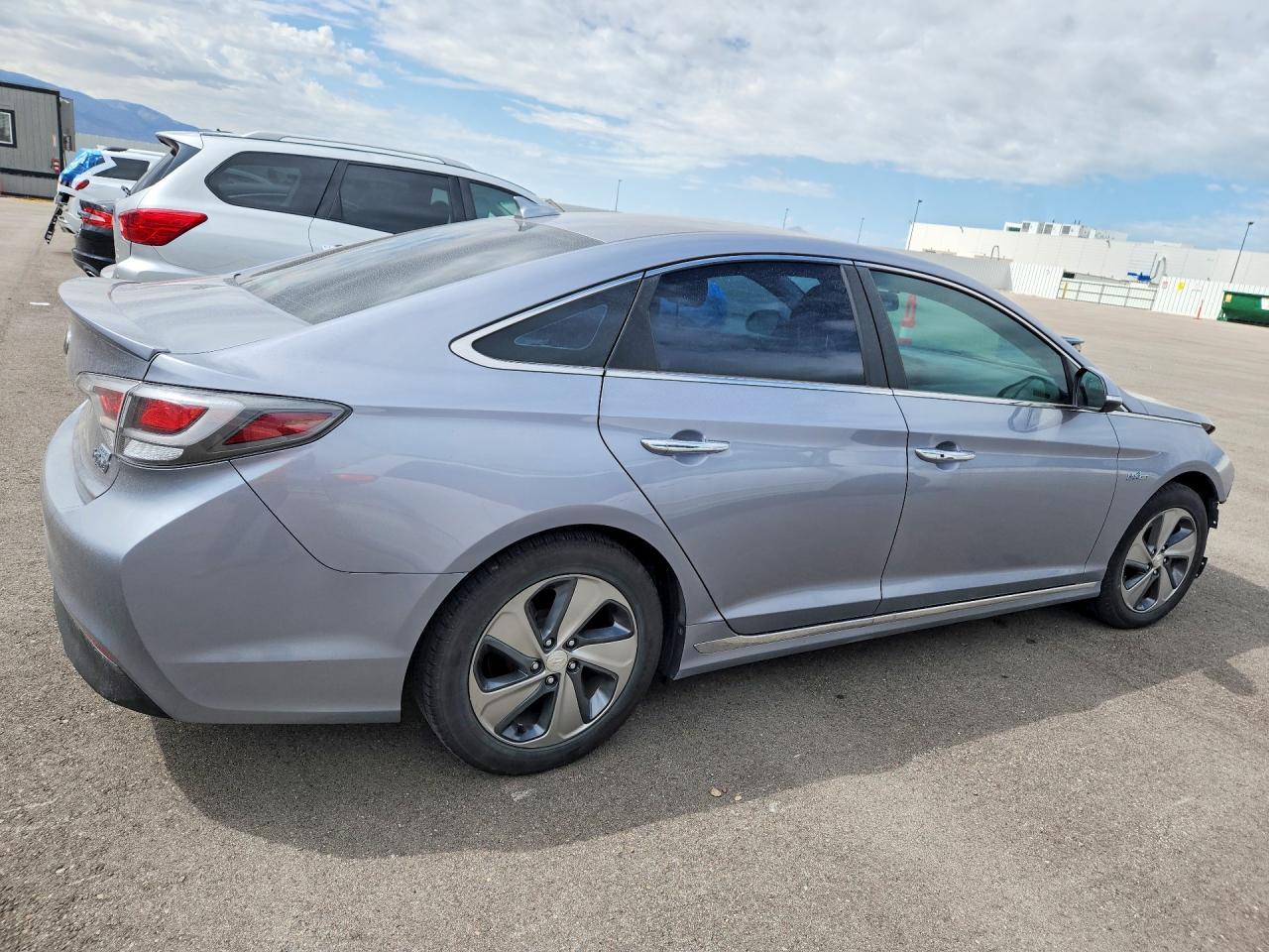 2017 Hyundai Sonata Plug-In Hybrid - Фото 3