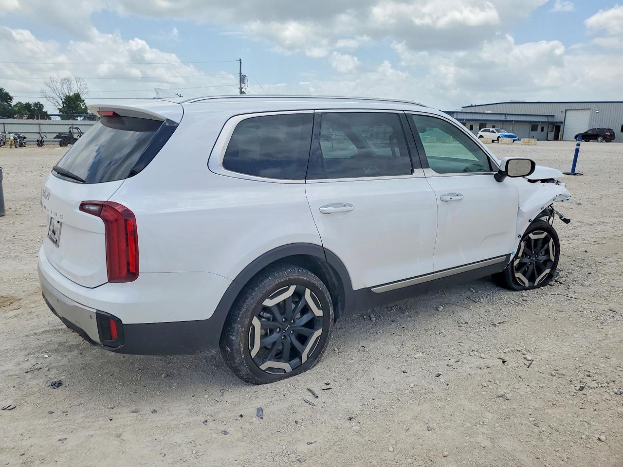 2024 Kia Telluride S - Фото 3
