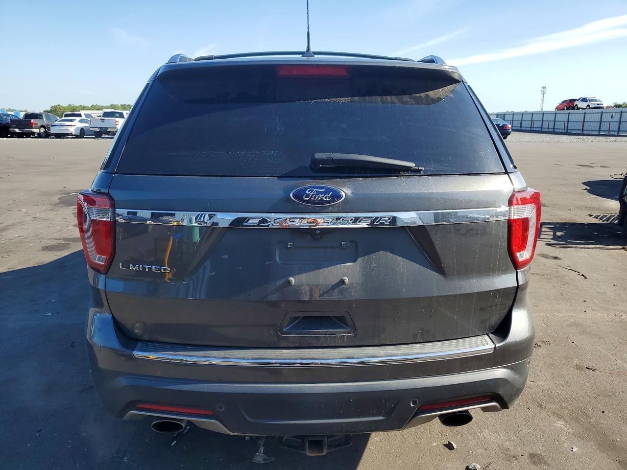 2018 Ford Explorer Limited - Фото 6